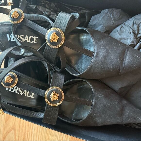 Authentic Gianni Versace caged heels - Picture 2 of 5